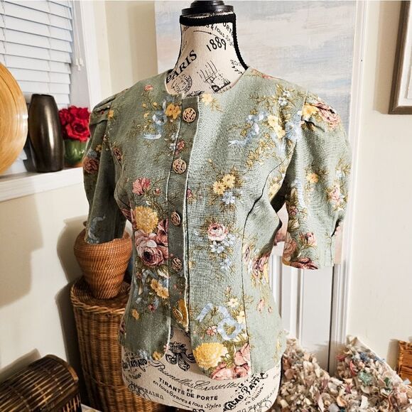 Vtg Lady Carol Preppy Tapestry Design Floral Statement Blouse. - Picture 4 of 15